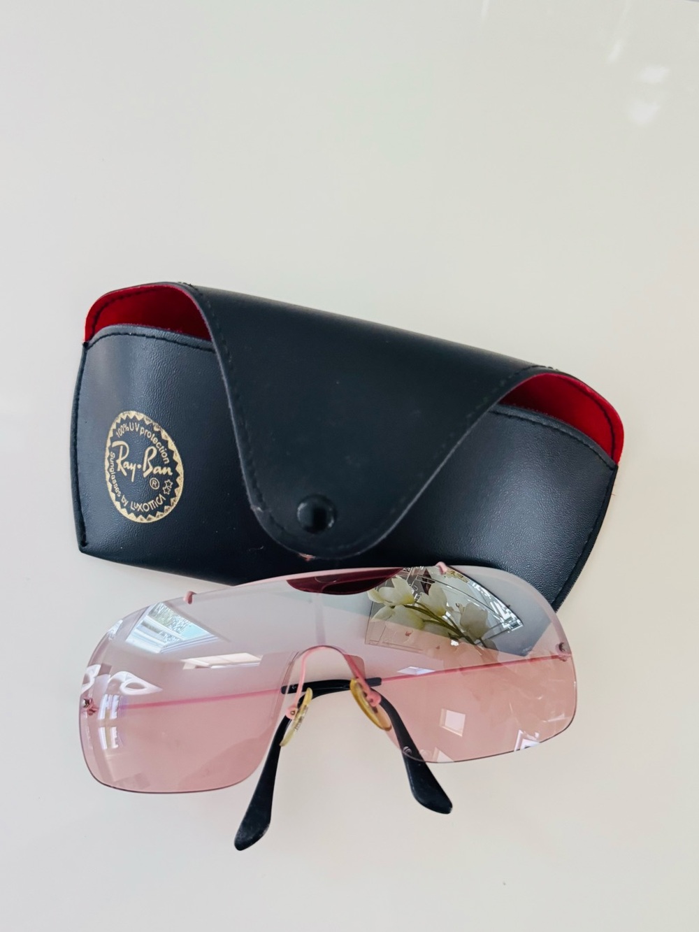 Vintage 🌸 Authentic Ray ban light pink rimless sunglasses